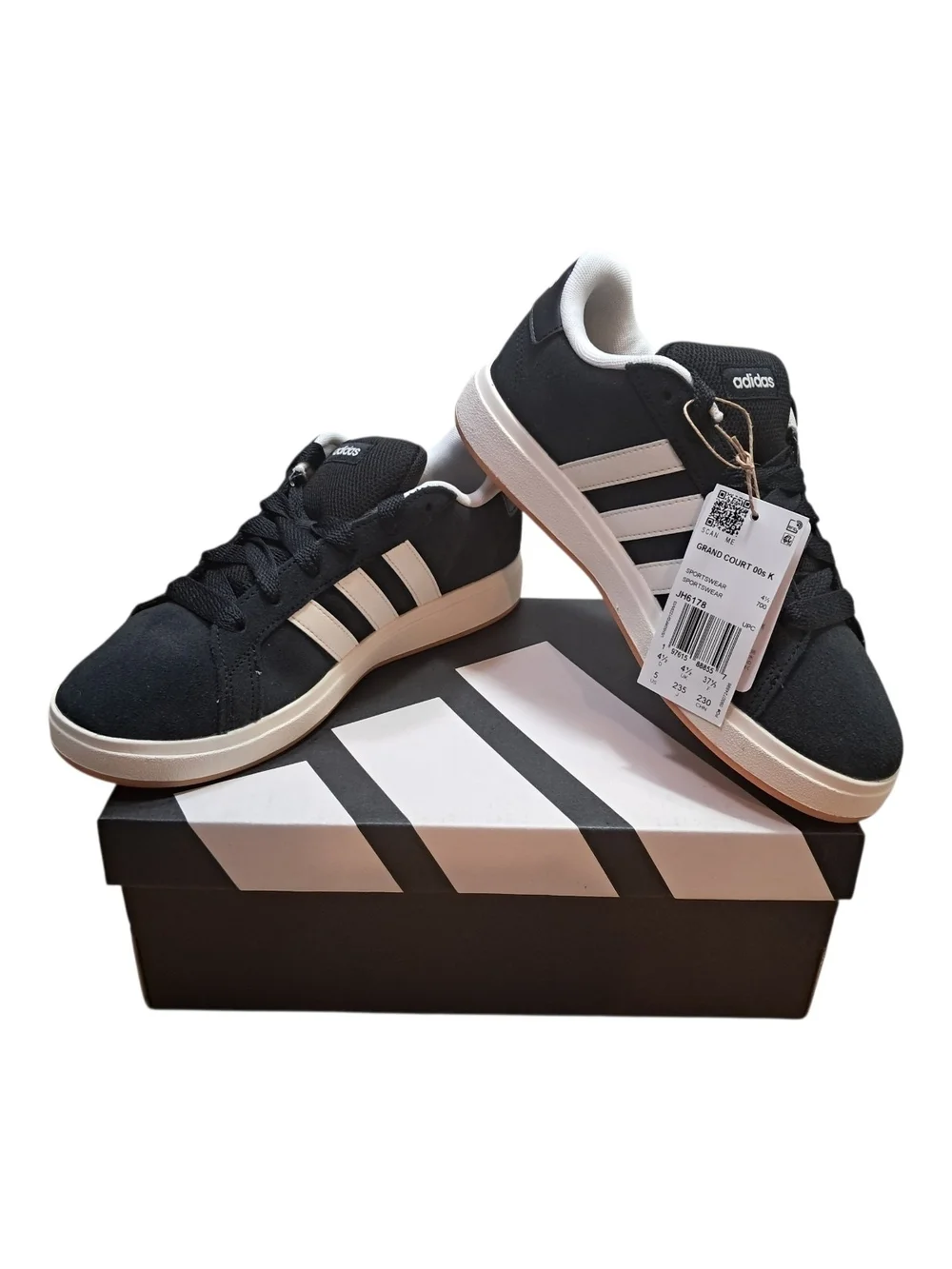 NWT Adidas Grand Court 00s Shoes Kids - Black/White - Multisize